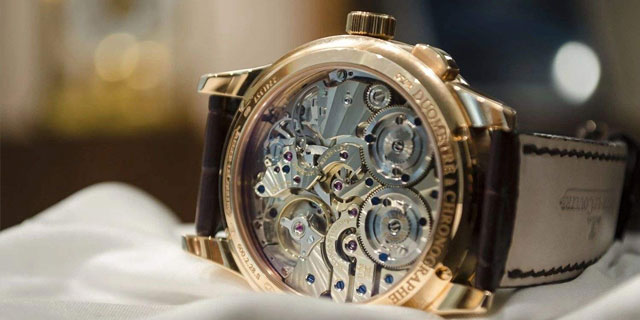 沛纳海小波分站程序